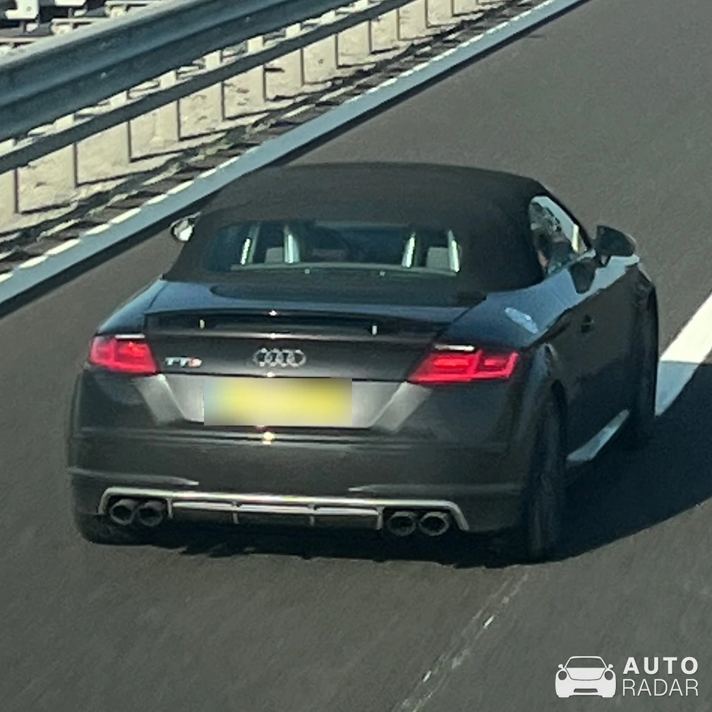 Audi TT-S Roadster spotted in Villafranca Padovana