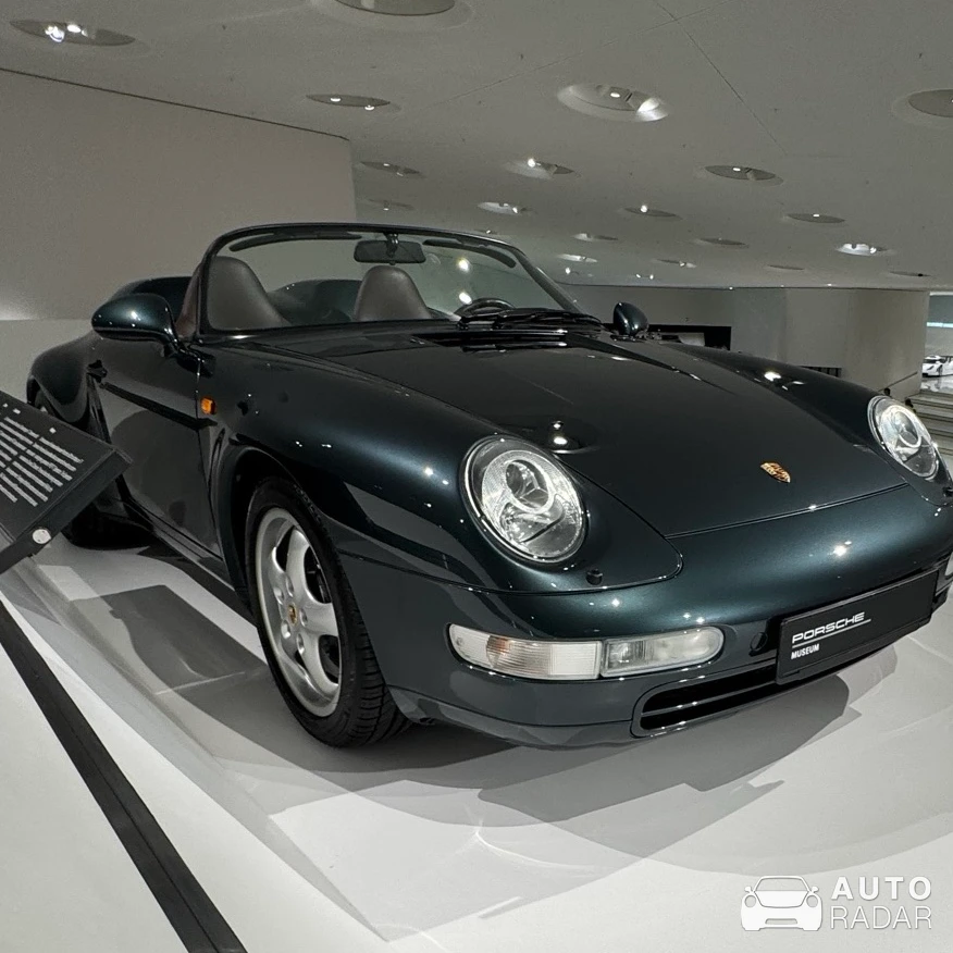Porsche 993 Speedster spotted in Stuttgart, Deutschland