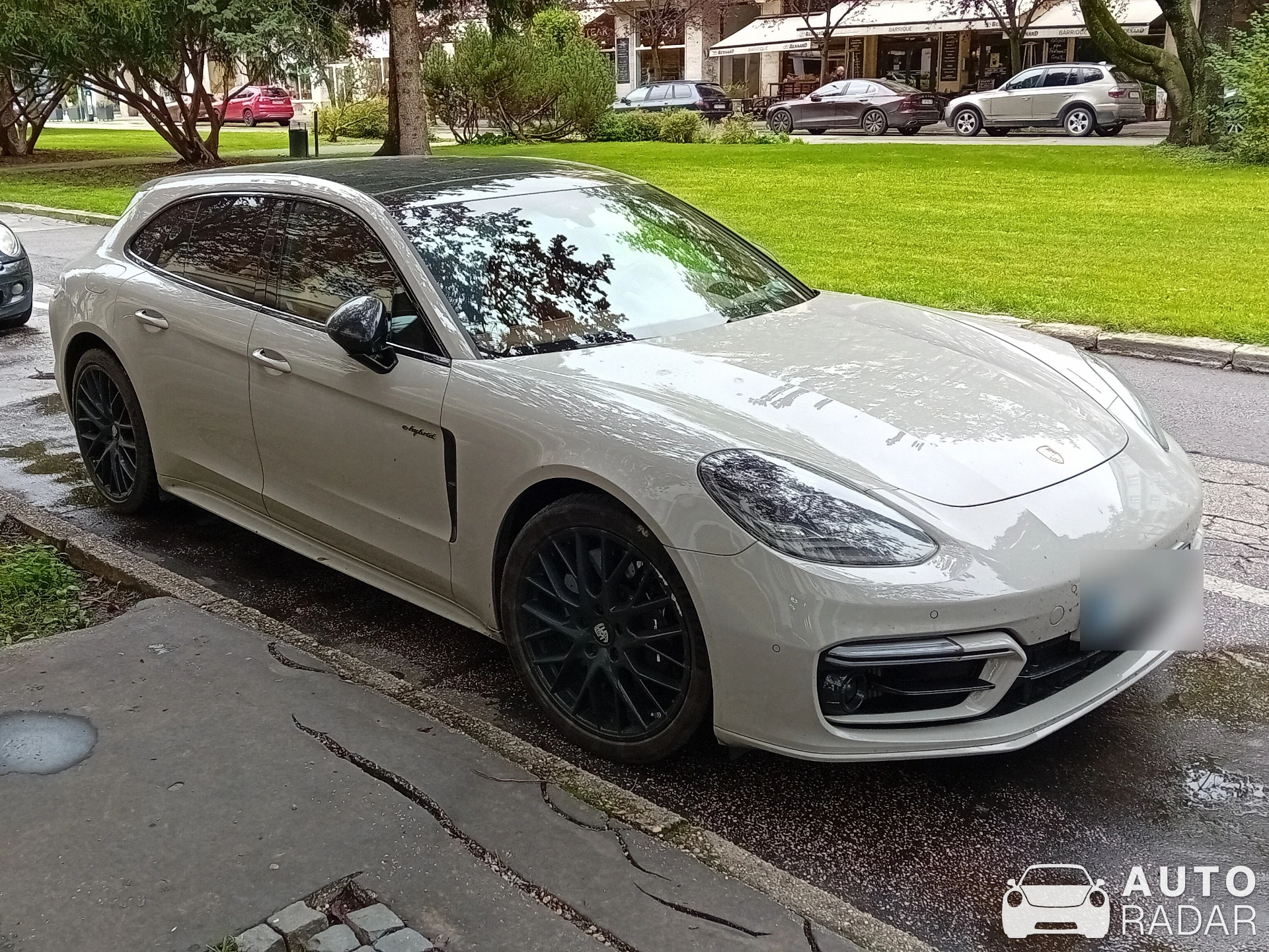 Porsche 971 Panamera Turbo S E-Hybrid Sport Turismo spotted in Žilina, Slovakia