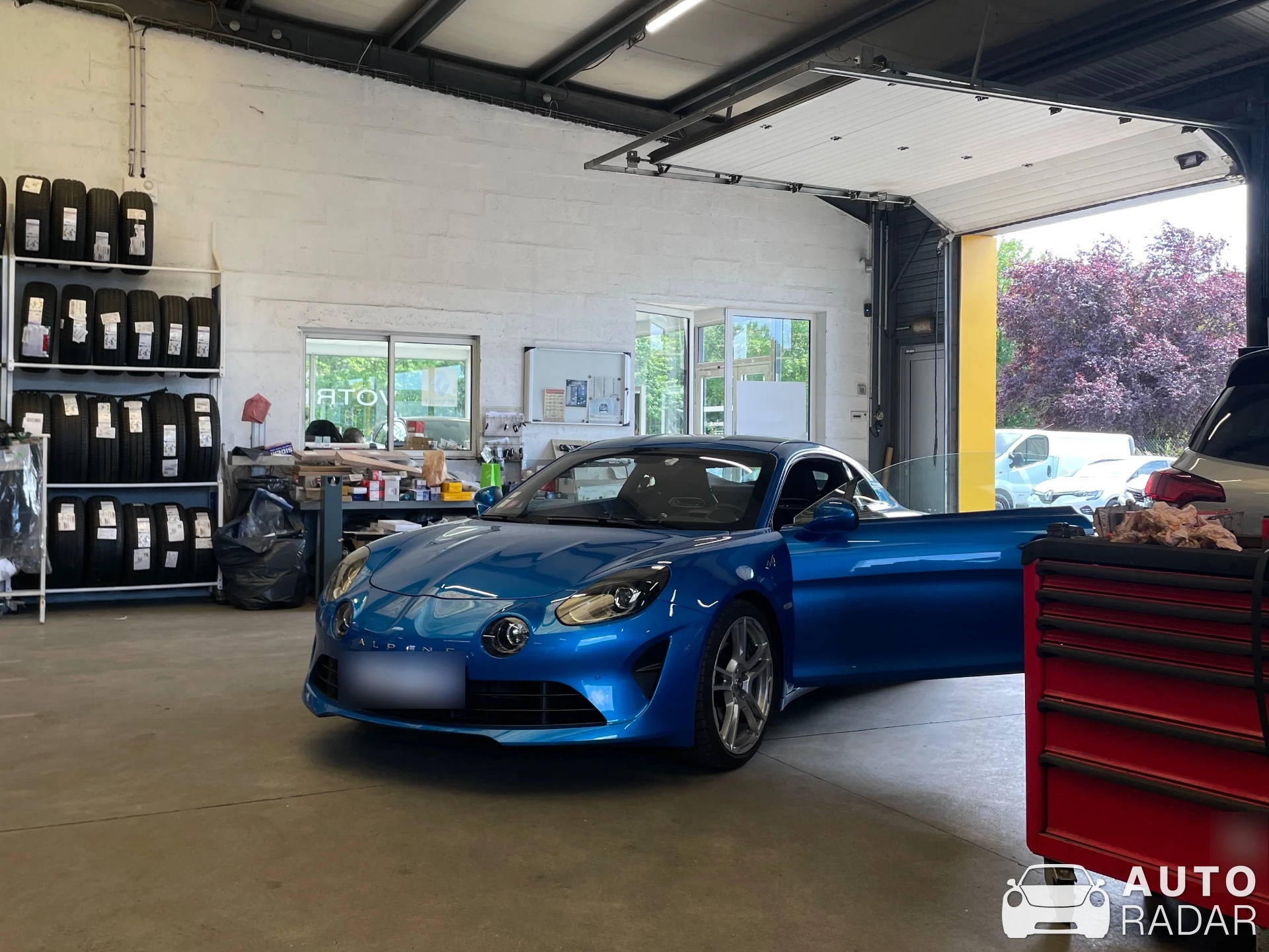 Alpine A110 spotted in Alizay, France