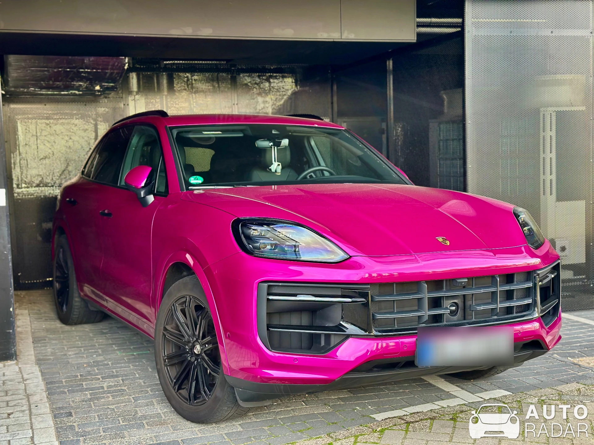 Porsche 9YB Cayenne GTS spotted in Rotterdam