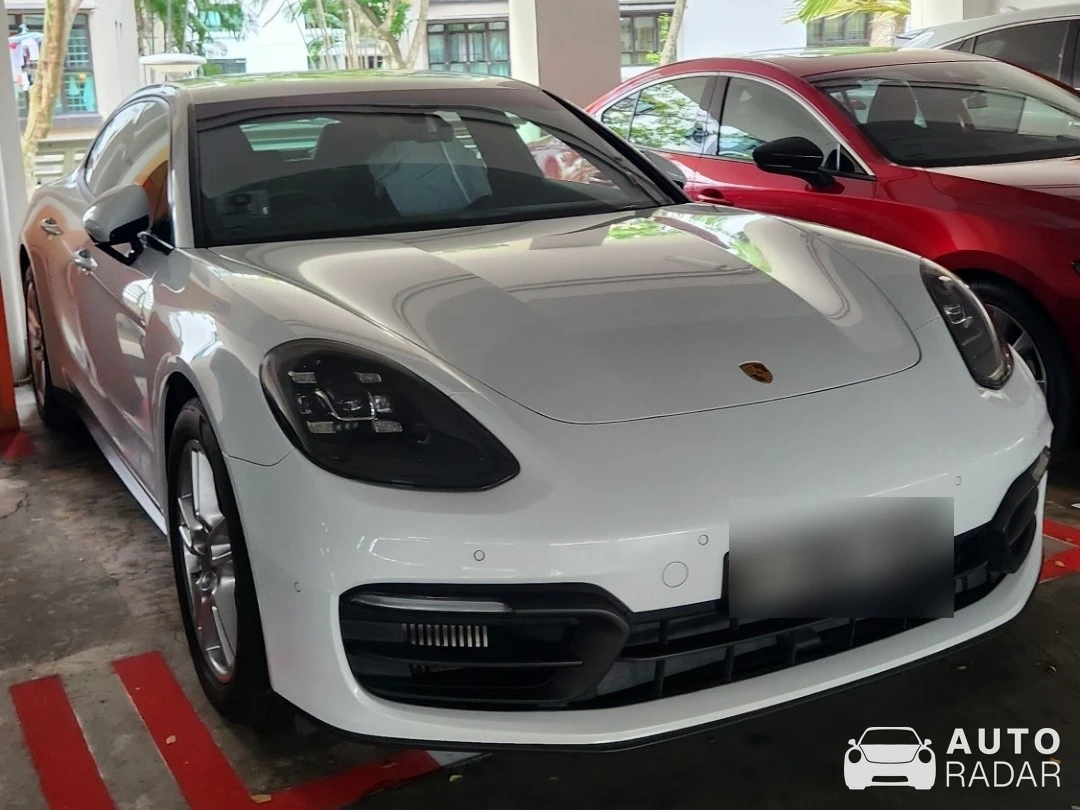Porsche 971 Panamera spotted in Singapore, Singapore