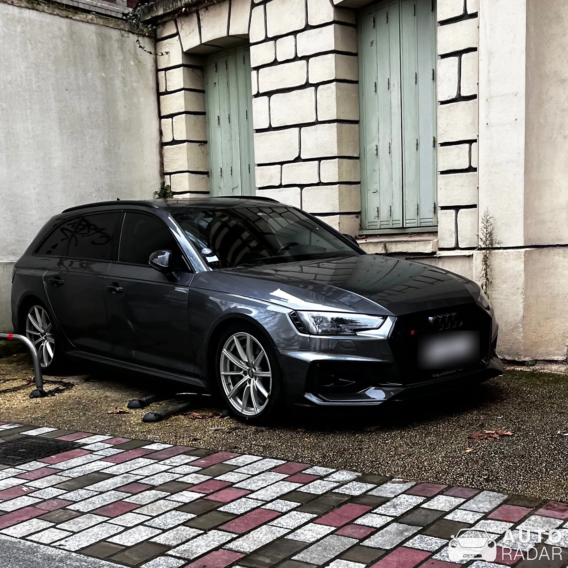 Audi RS4 Avant B9 spotted in Rouen, France