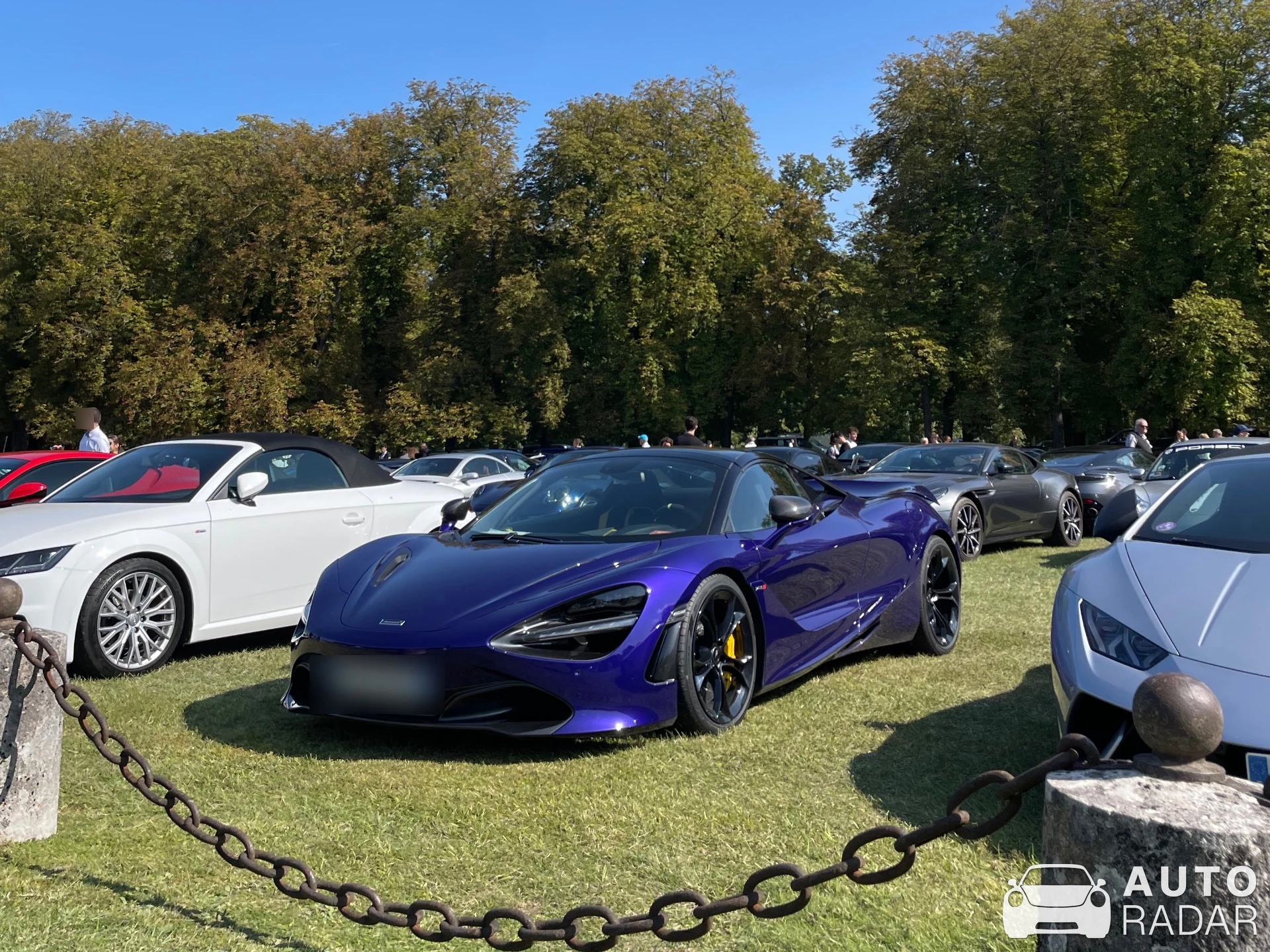 McLaren 720S spotted in Chantilly, France