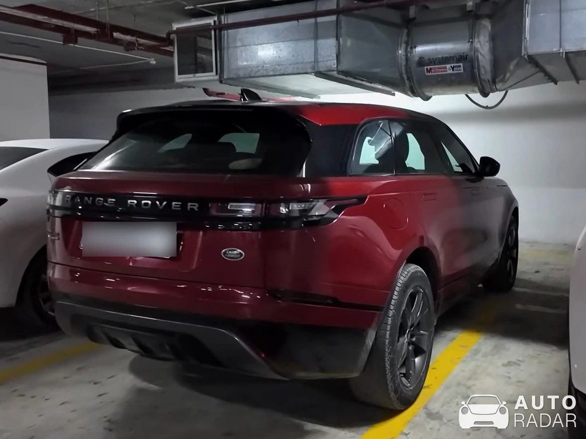 Land Rover Velar spotted in Hanoi