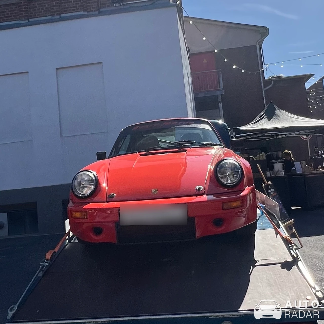 Porsche 911 Carrera RSR spotted in Düsseldorf