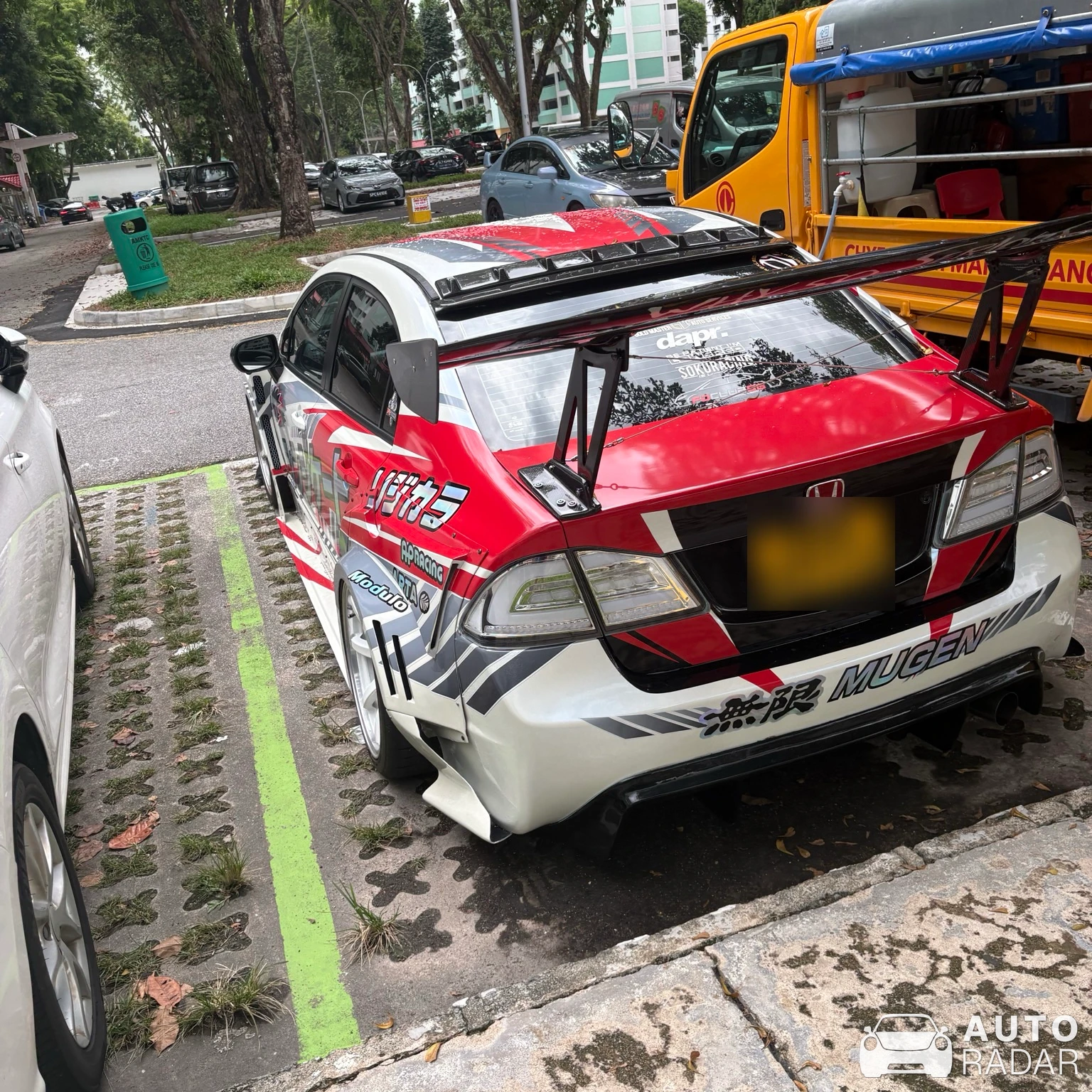 Honda Civic FD2 spotted in Singapore