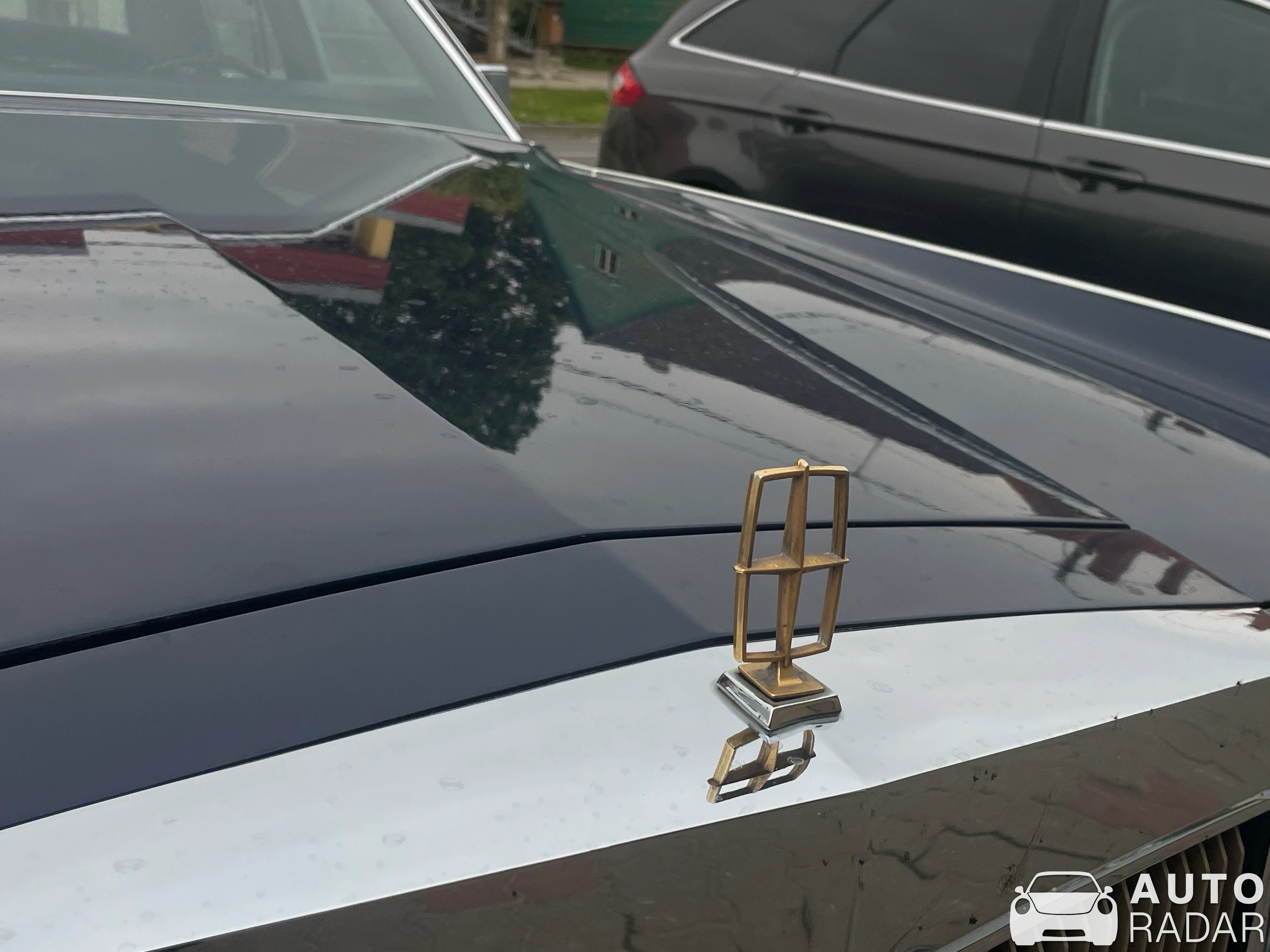 Lincoln Continental Town Car spotted in Lihula