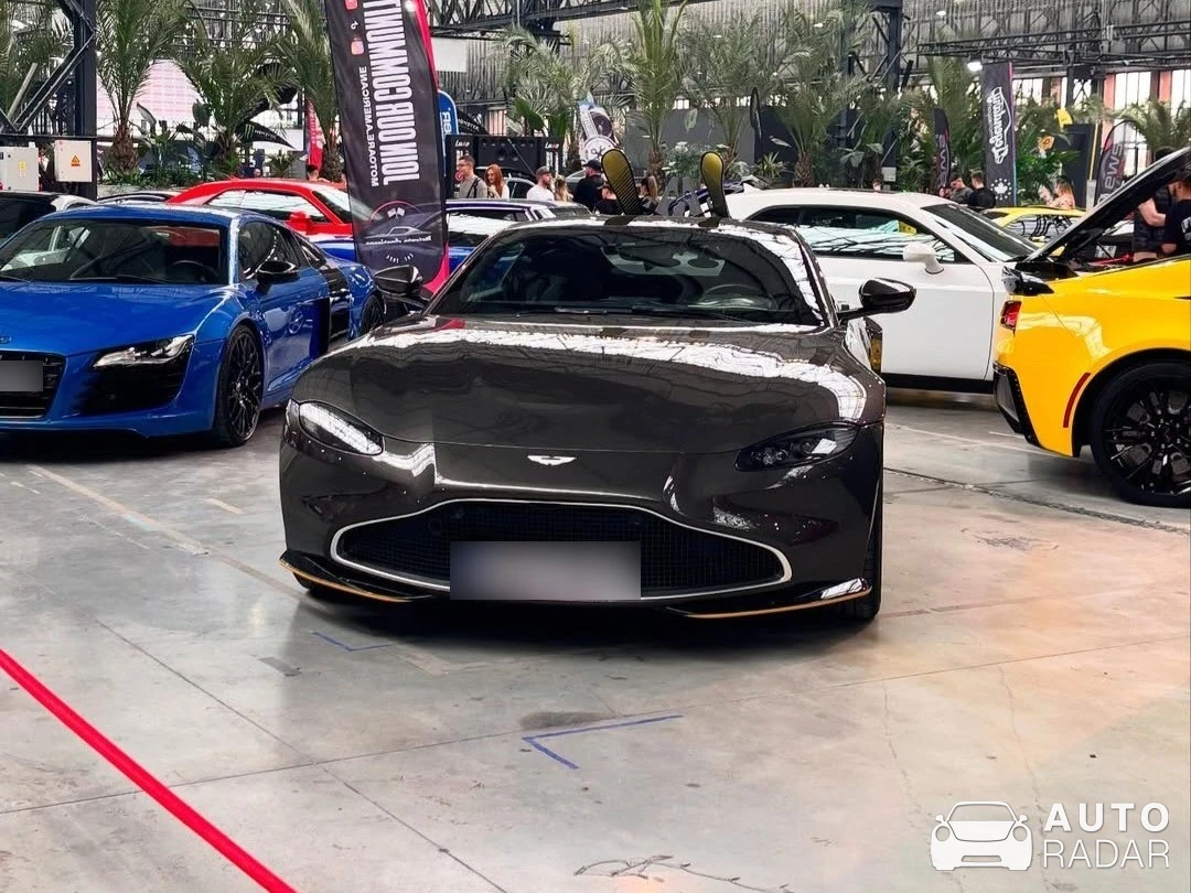 Aston Martin V8 Vantage 2021 007 Edition spotted in București