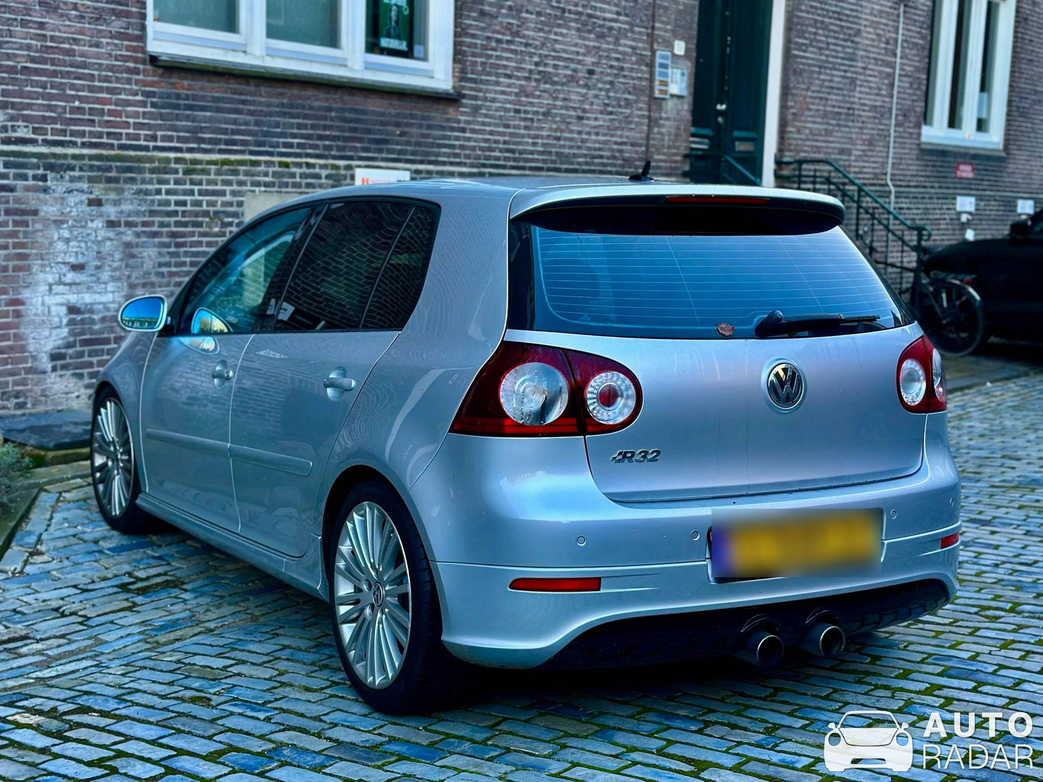 Volkswagen Golf V R32 spotted in Rotterdam