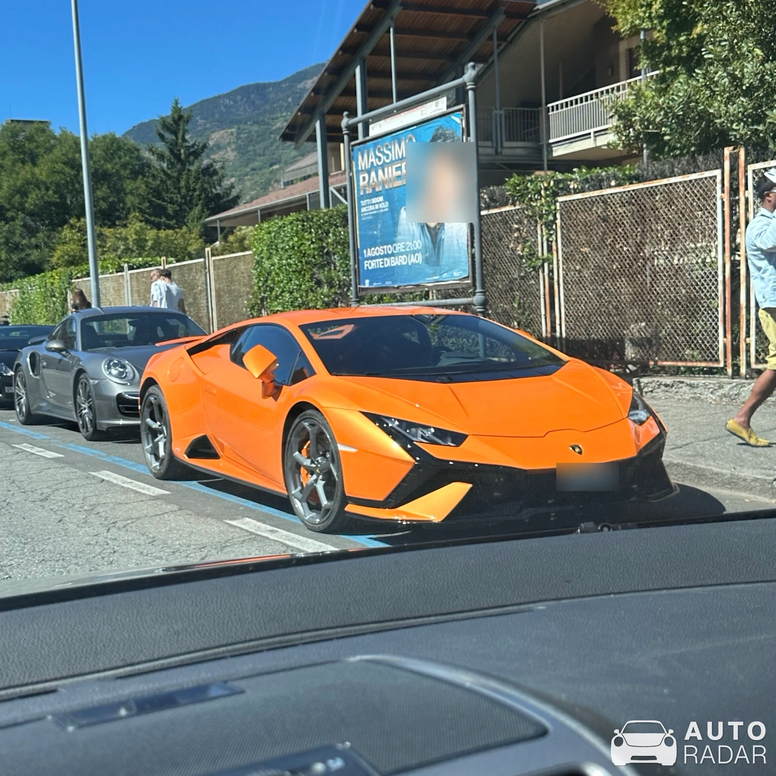 Lamborghini Huracán LP610-4 spotted in Aosta