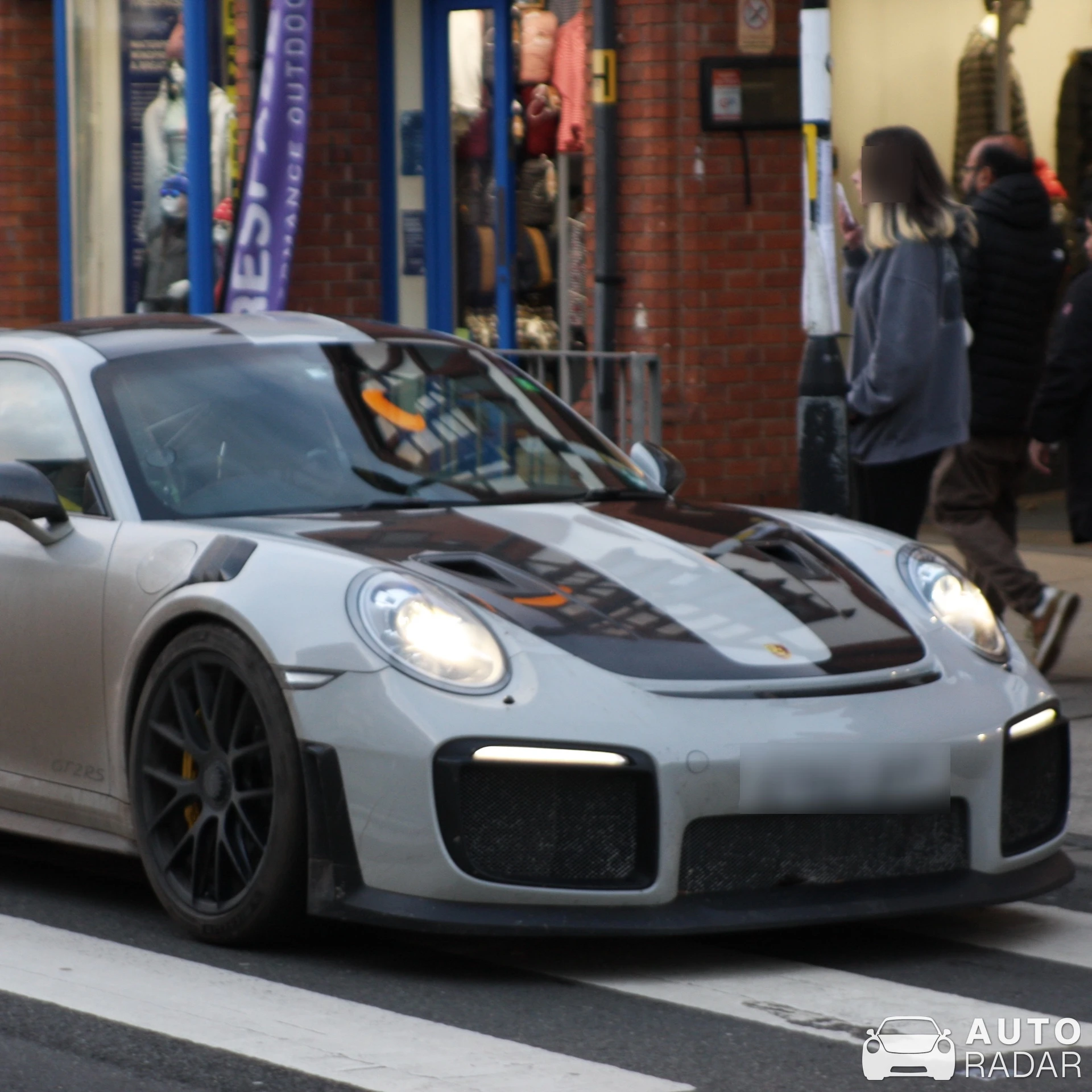 Porsche 992 GT3 RS MkI spotted in Warwickshire, United Kingdom