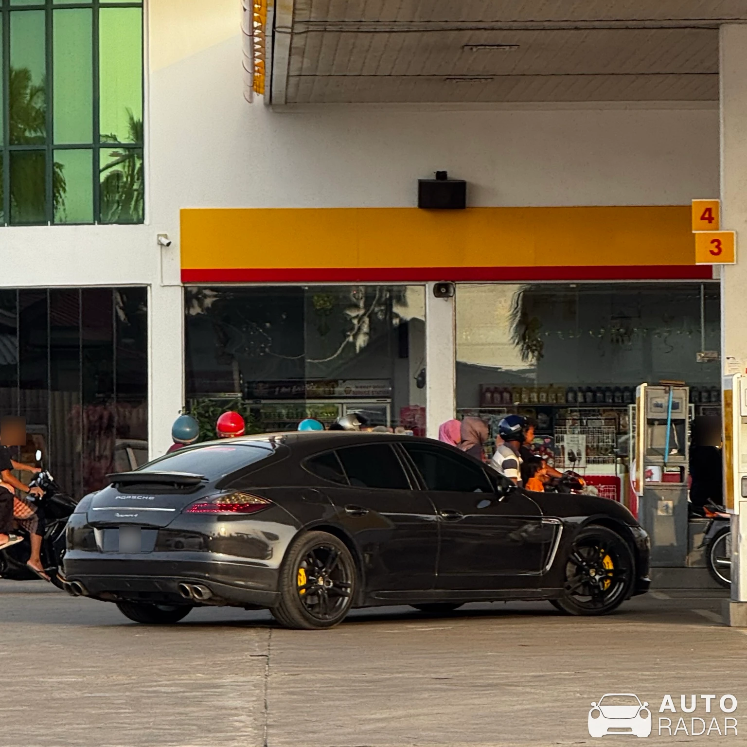 Porsche 970 Panamera S spotted in Kota Bharu