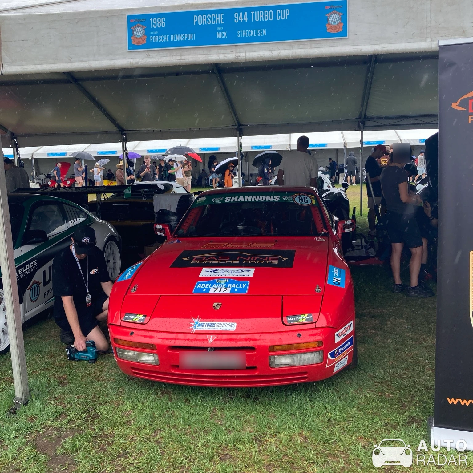 Porsche 944 Turbo Cup spotted in Urrbrae