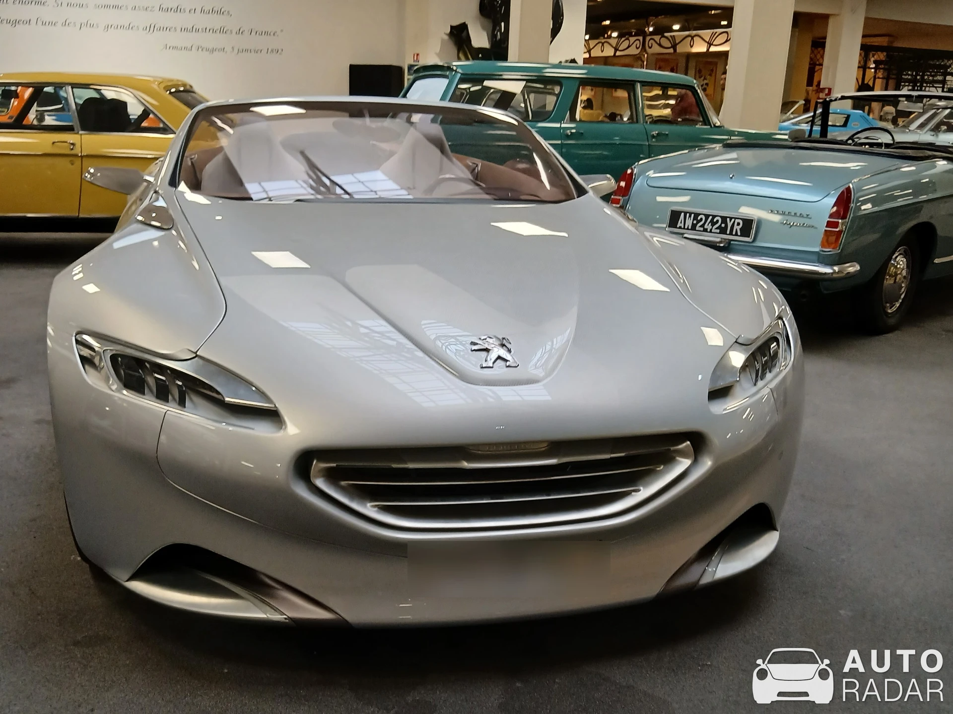 Peugeot E-Legend spotted in Sochaux, France