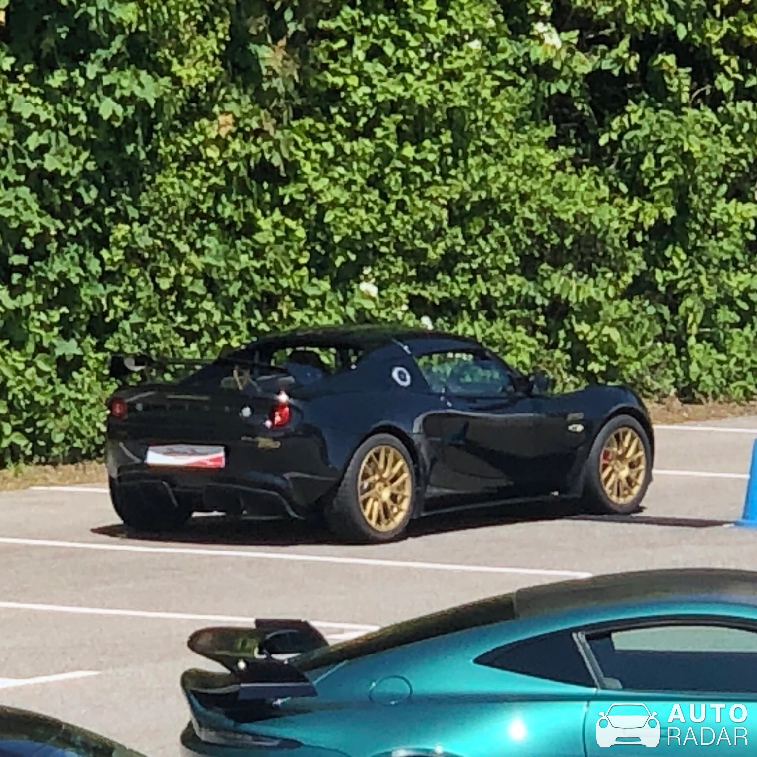 Lotus Elise S3 Sport 240 Final Edition spotted in Champier