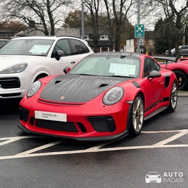 Porsche 991 GT3 RS MkII spotted in Runwell, United Kingdom