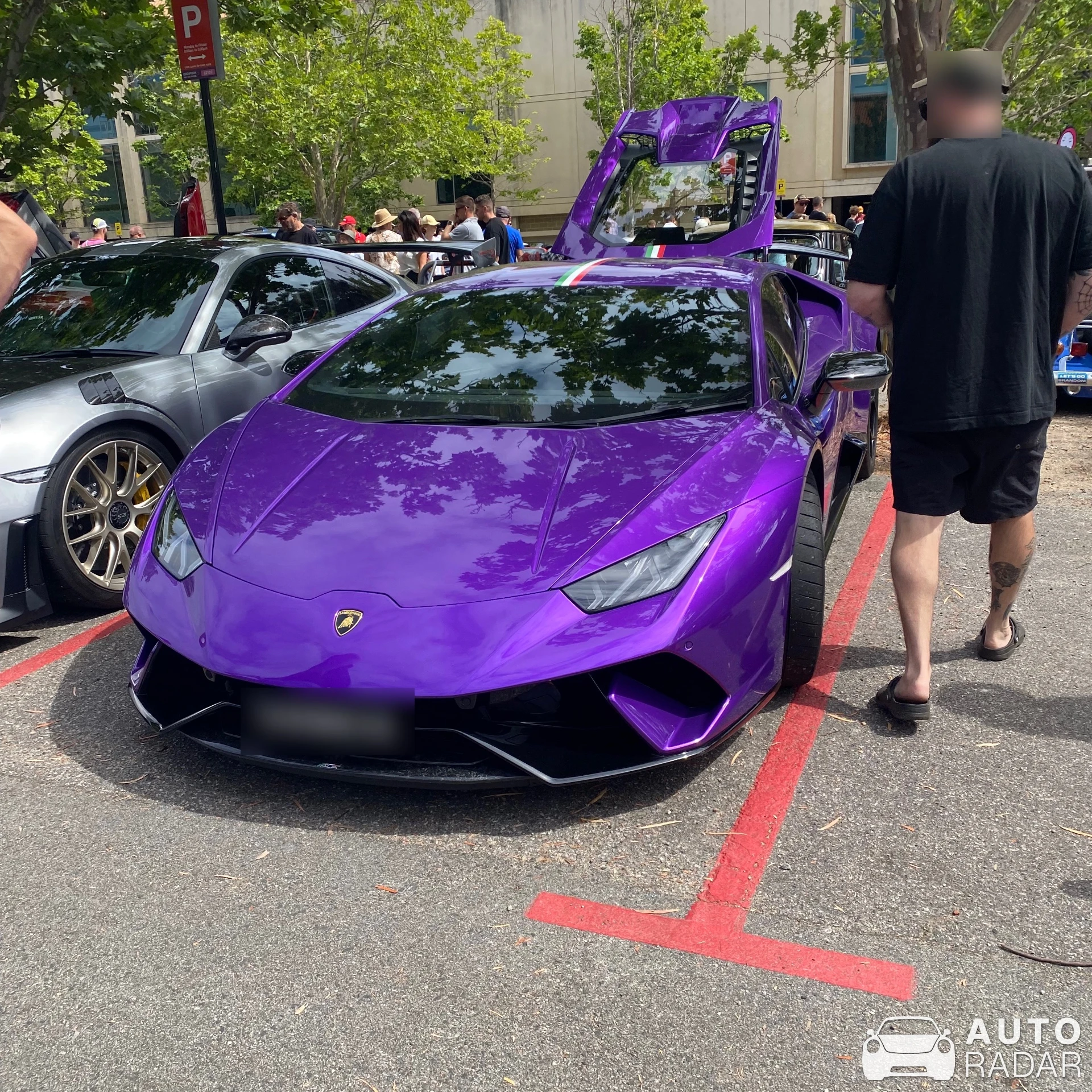 Lamborghini Huracán LP610-4 spotted in Crawley, Australia
