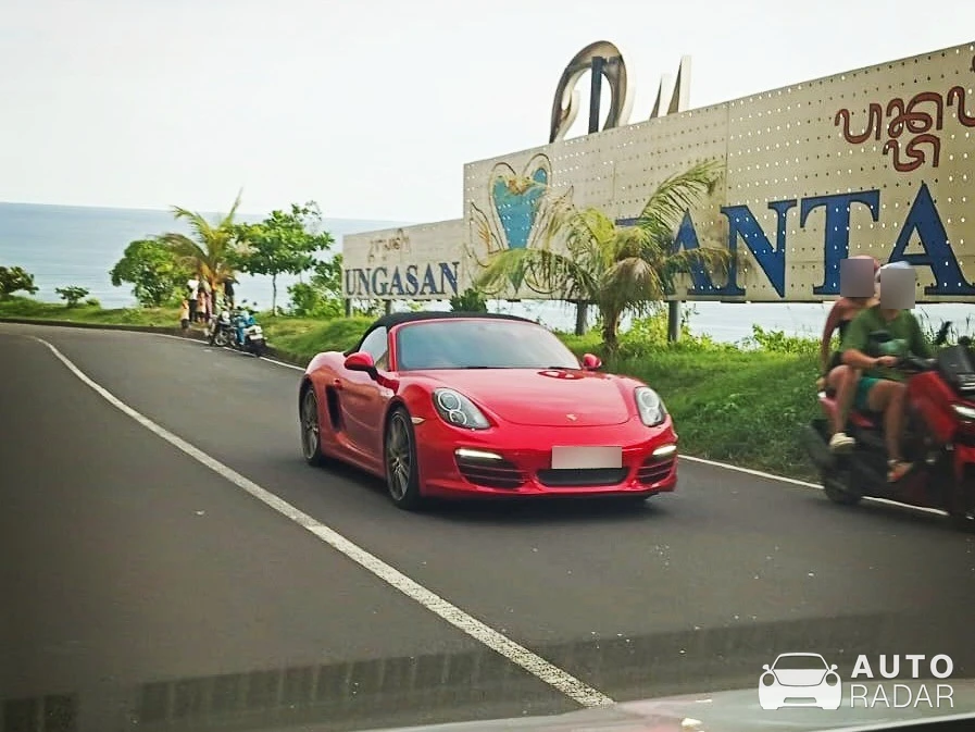 Porsche 718 Boxster spotted in Kabupaten Badung, Indonesia