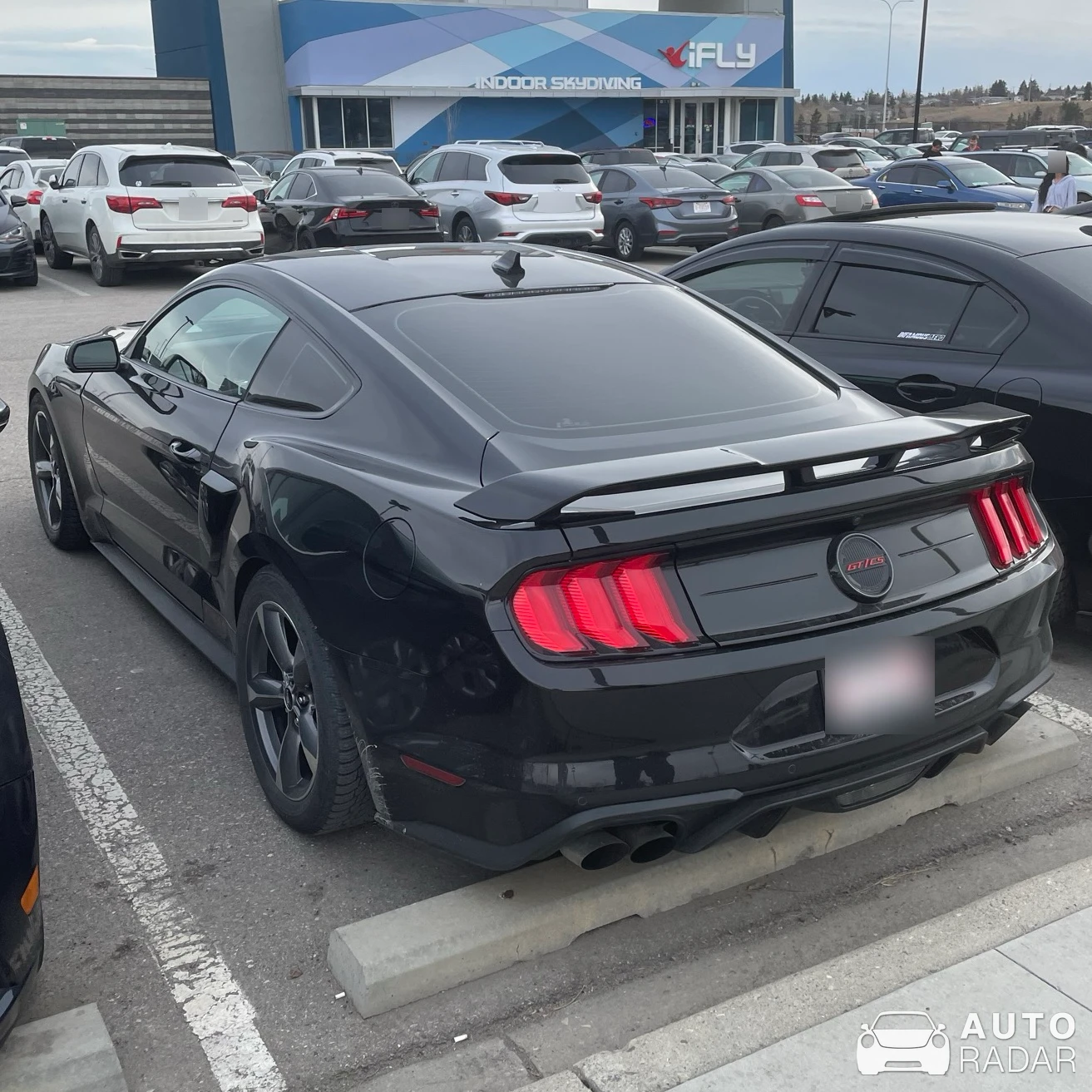 Ford Mustang GT California Special 2013 spotted in Calgary