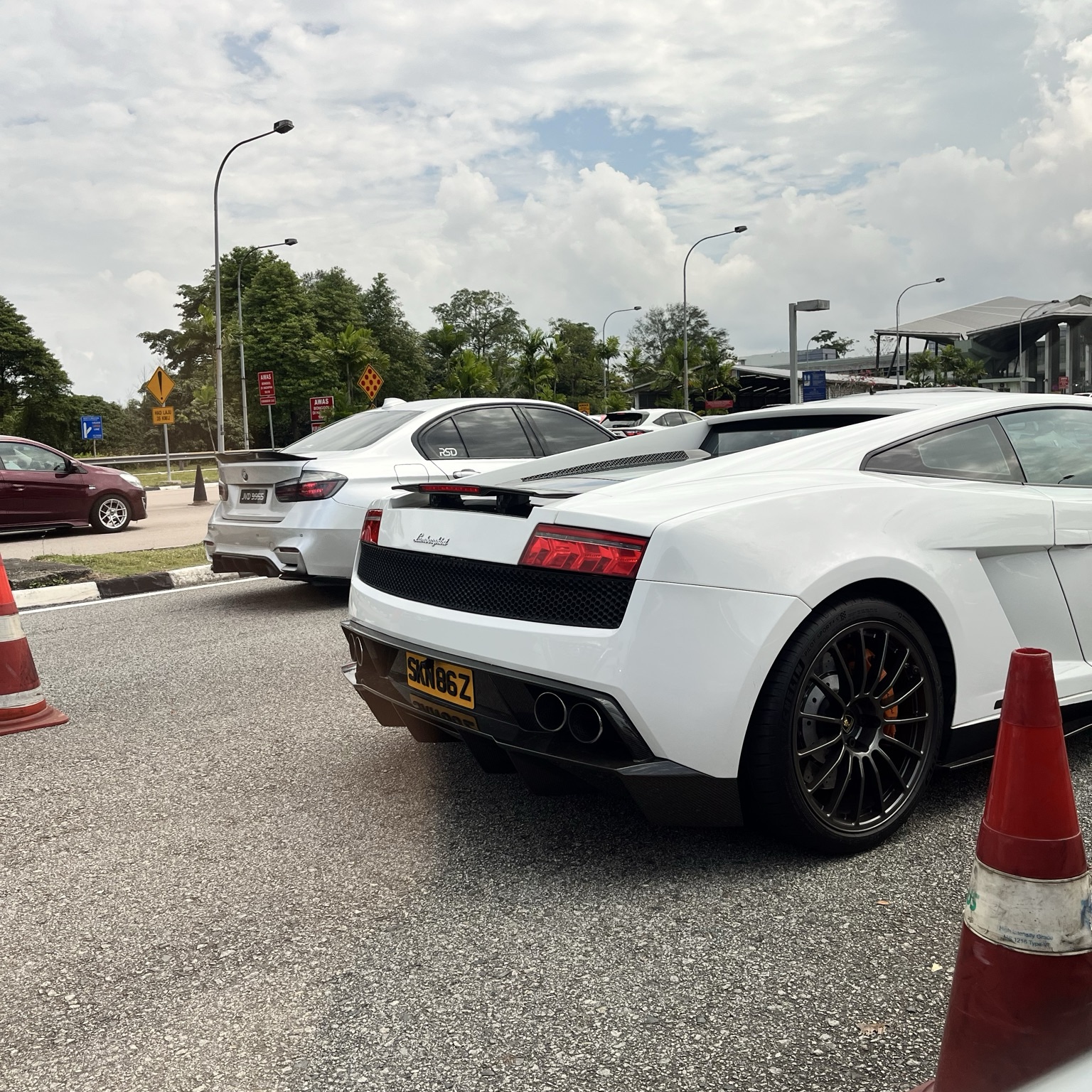 Lamborghini Gallardo LP550-2 Singapore Limited Edition