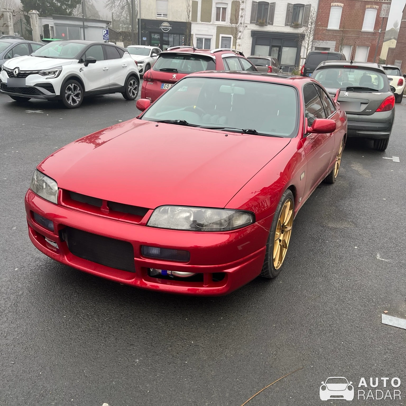 Nissan Skyline R33 spotted in Saint-Omer