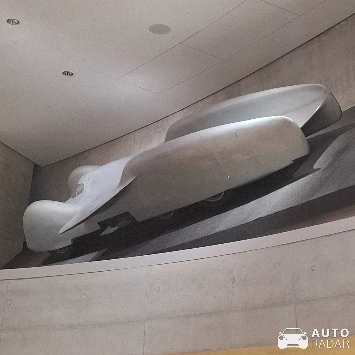 Mercedes-Benz T80 spotted in Stuttgart