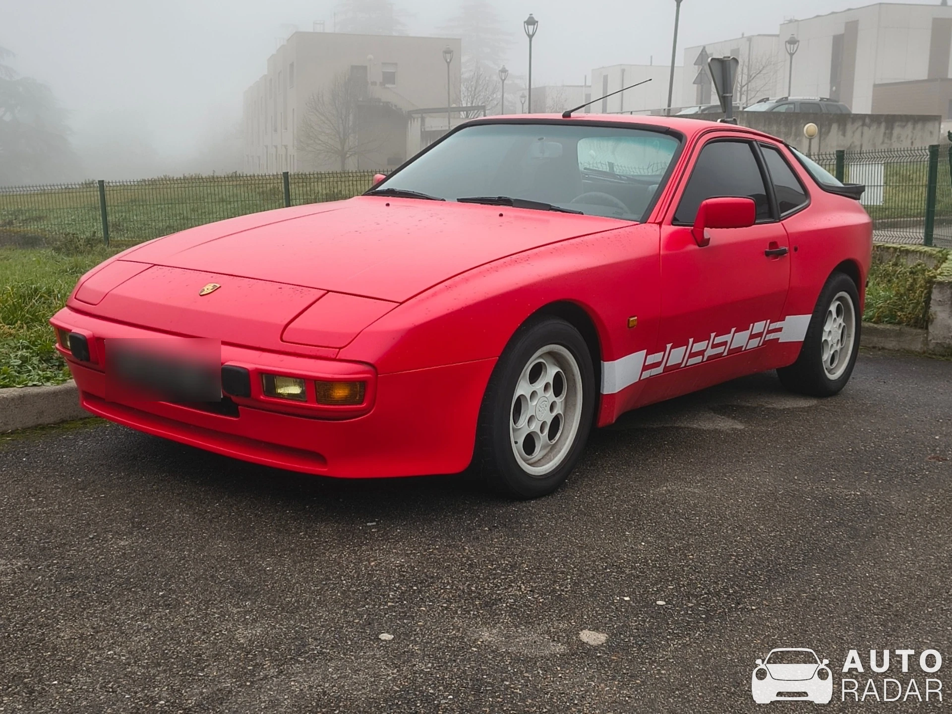 Porsche 944 spotted in Beauvallon, France