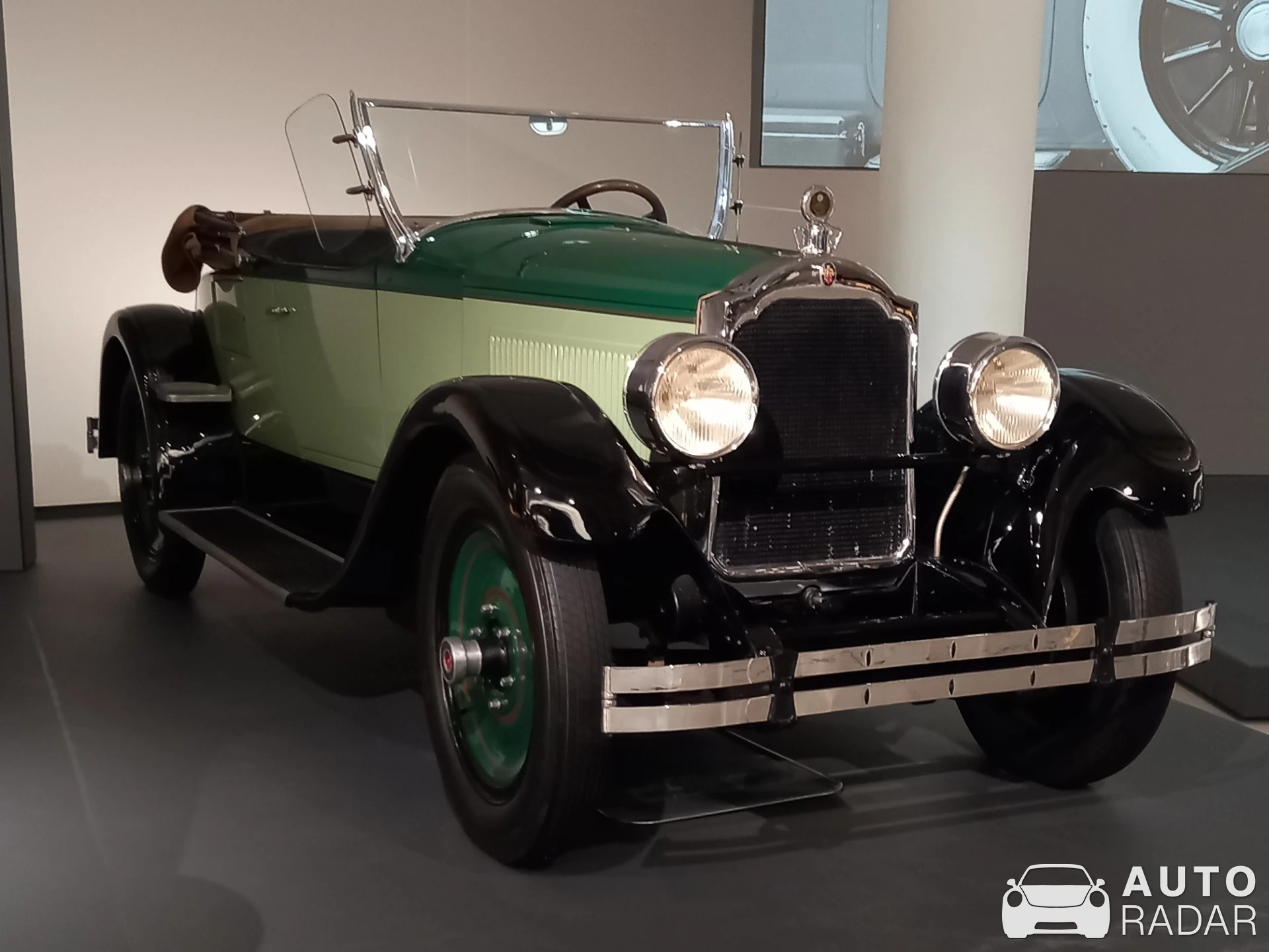 Packard Six spotted in Monaco