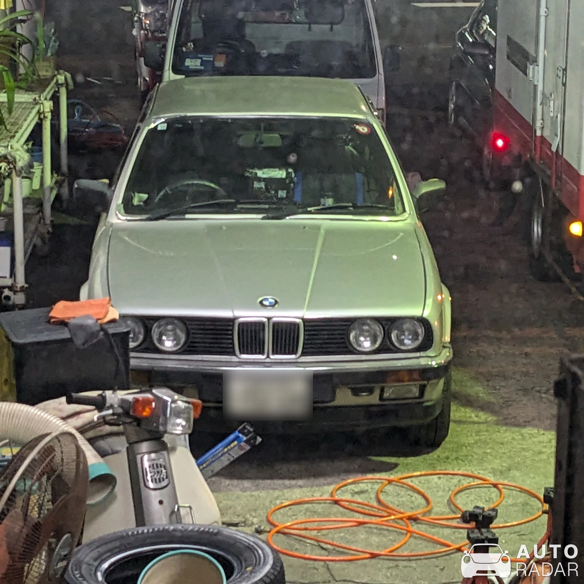 BMW M3 E30 spotted in Itabashi City, Japan