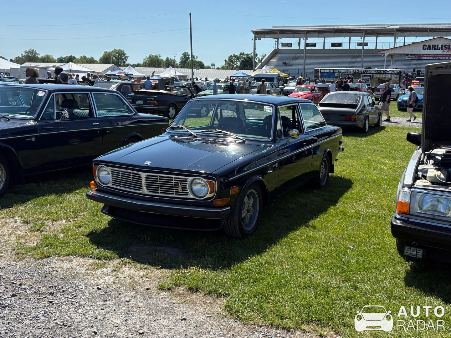 Volvo 140 spotted in Flemington