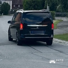Mercedes-Benz V-Klasse spotted in Lößnitz