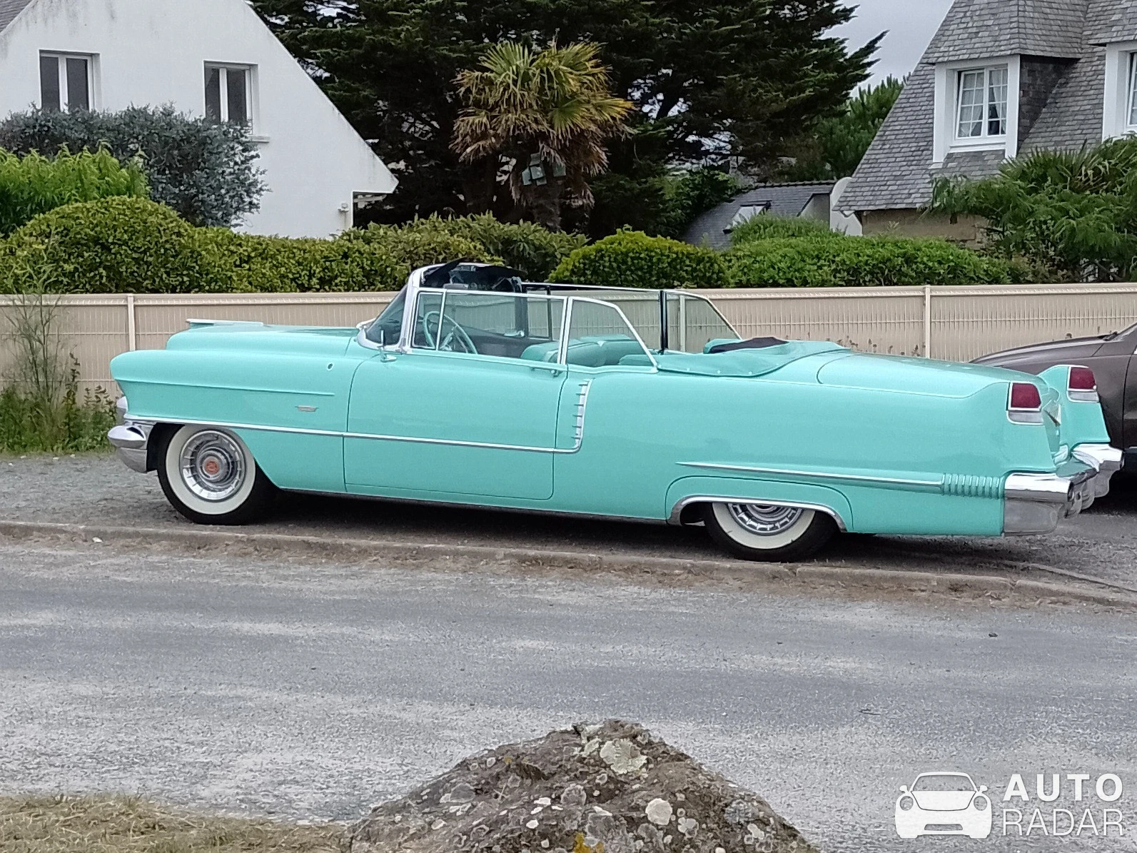 Cadillac Series 62 spotted in Île-Tudy, France