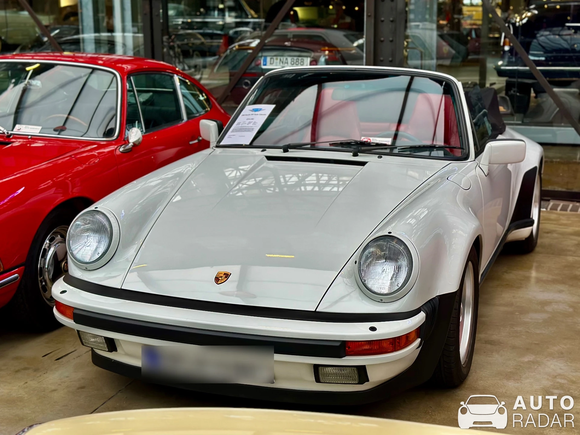 Porsche 911 Carrera 3.2 Cabriolet spotted in Düsseldorf, Germany