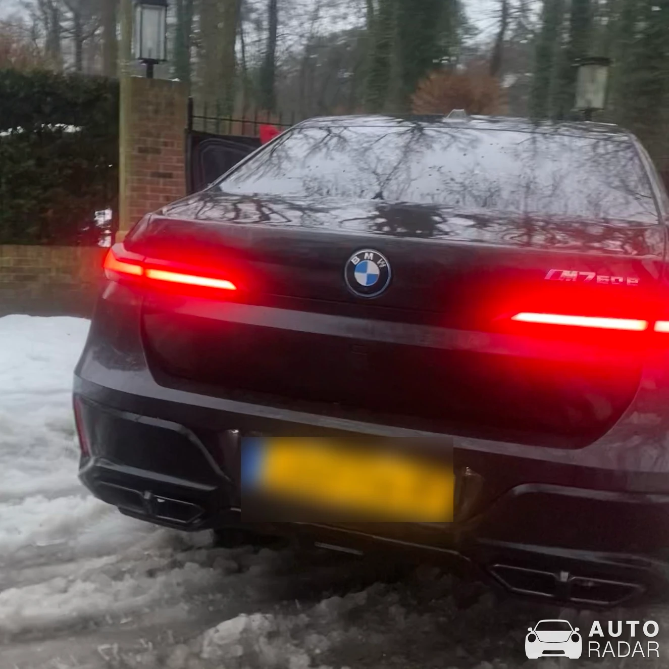 BMW M760e xDrive spotted in Den Dolder, Nederland