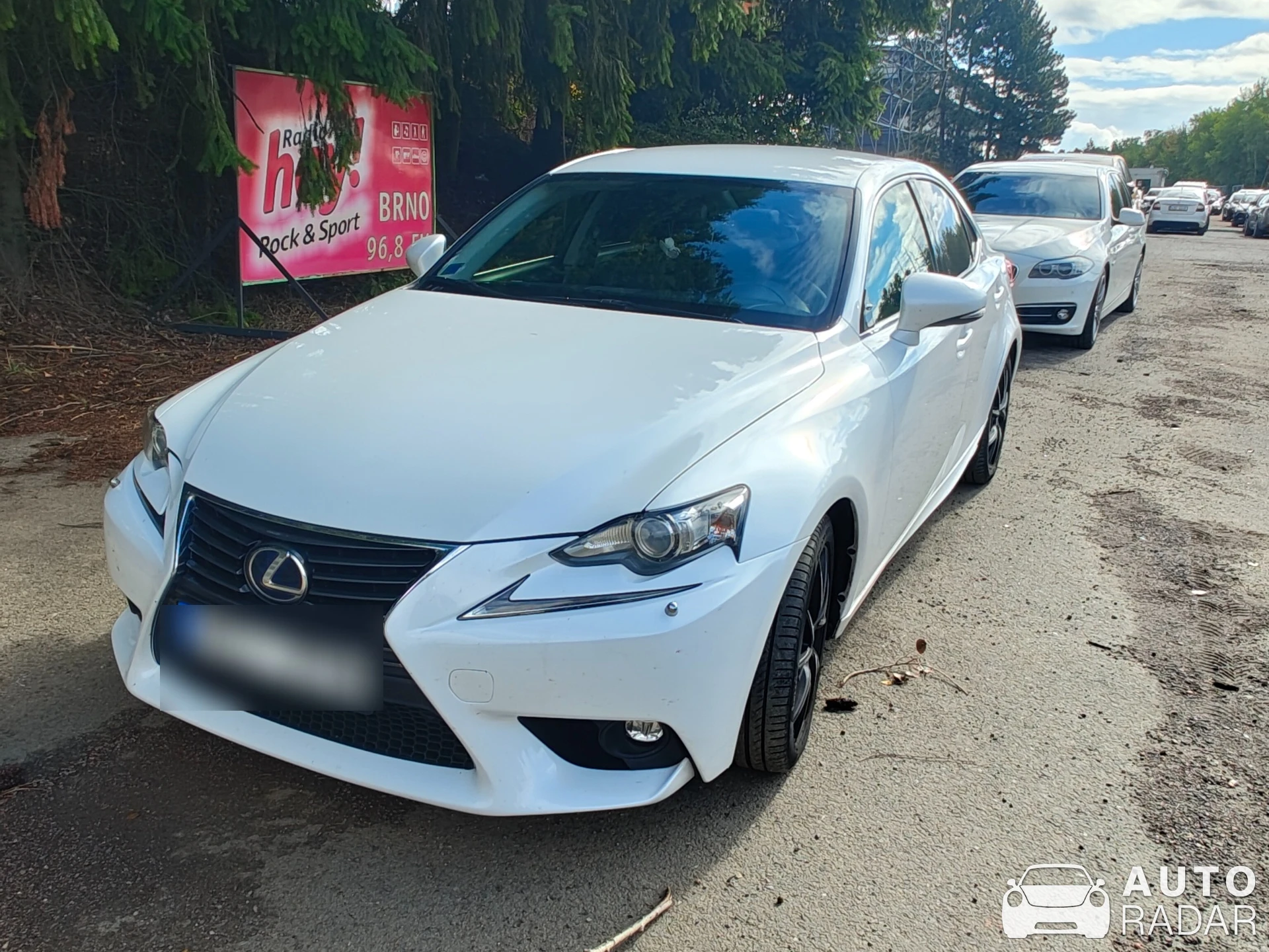 Lexus IS 300h spotted in Ostrovačice