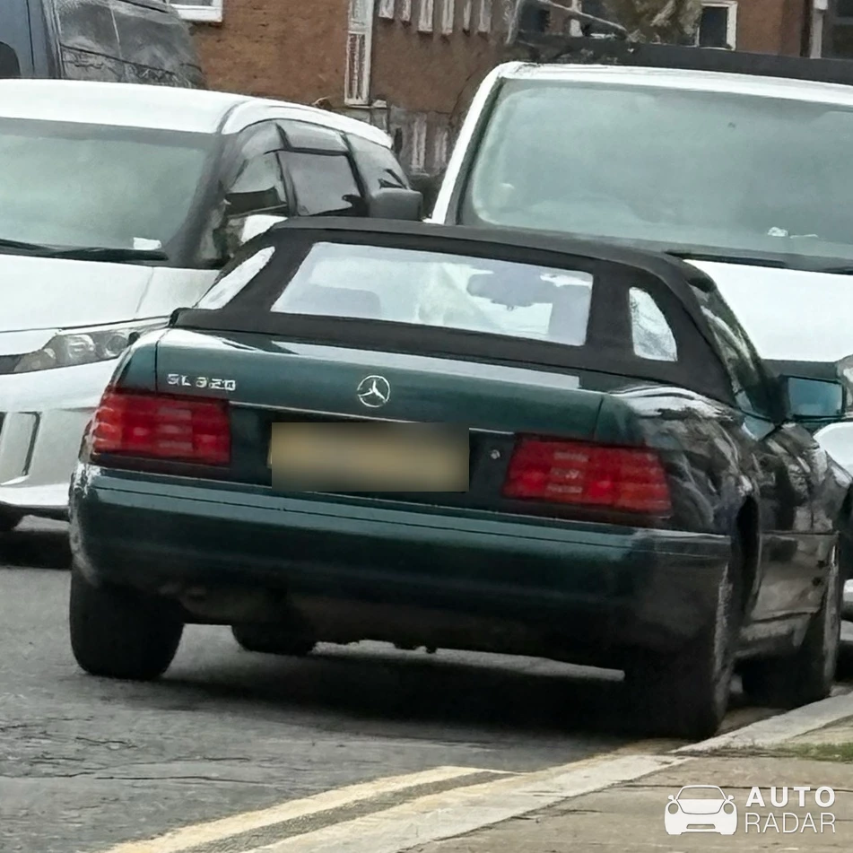 Mercedes-Benz SL 350 R230 spotted