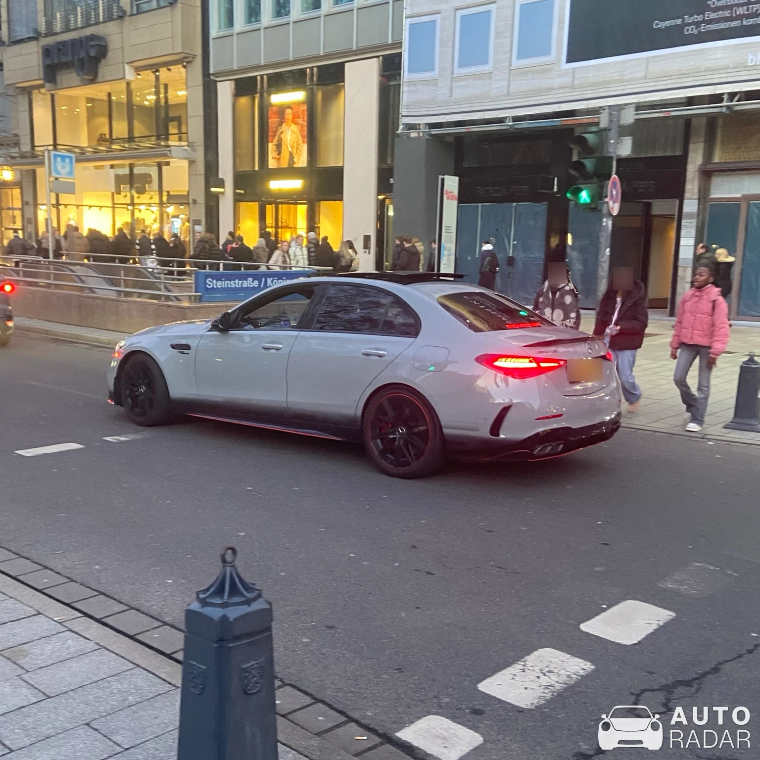 Mercedes-AMG C 63 S E-Performance Estate S206 F1 Edition spotted in Düsseldorf
