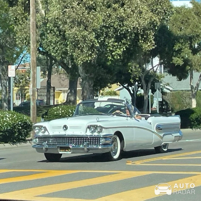 Buick Electra spotted in Torrance