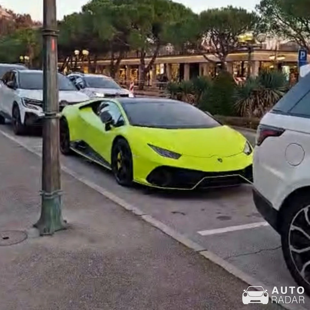 Lamborghini Huracán LP640-4 EVO Fluo Capsule spotted in Piran