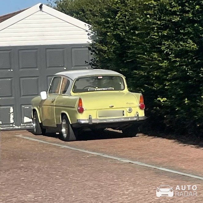 Ford Anglia 100E spotted in Pinchbeck