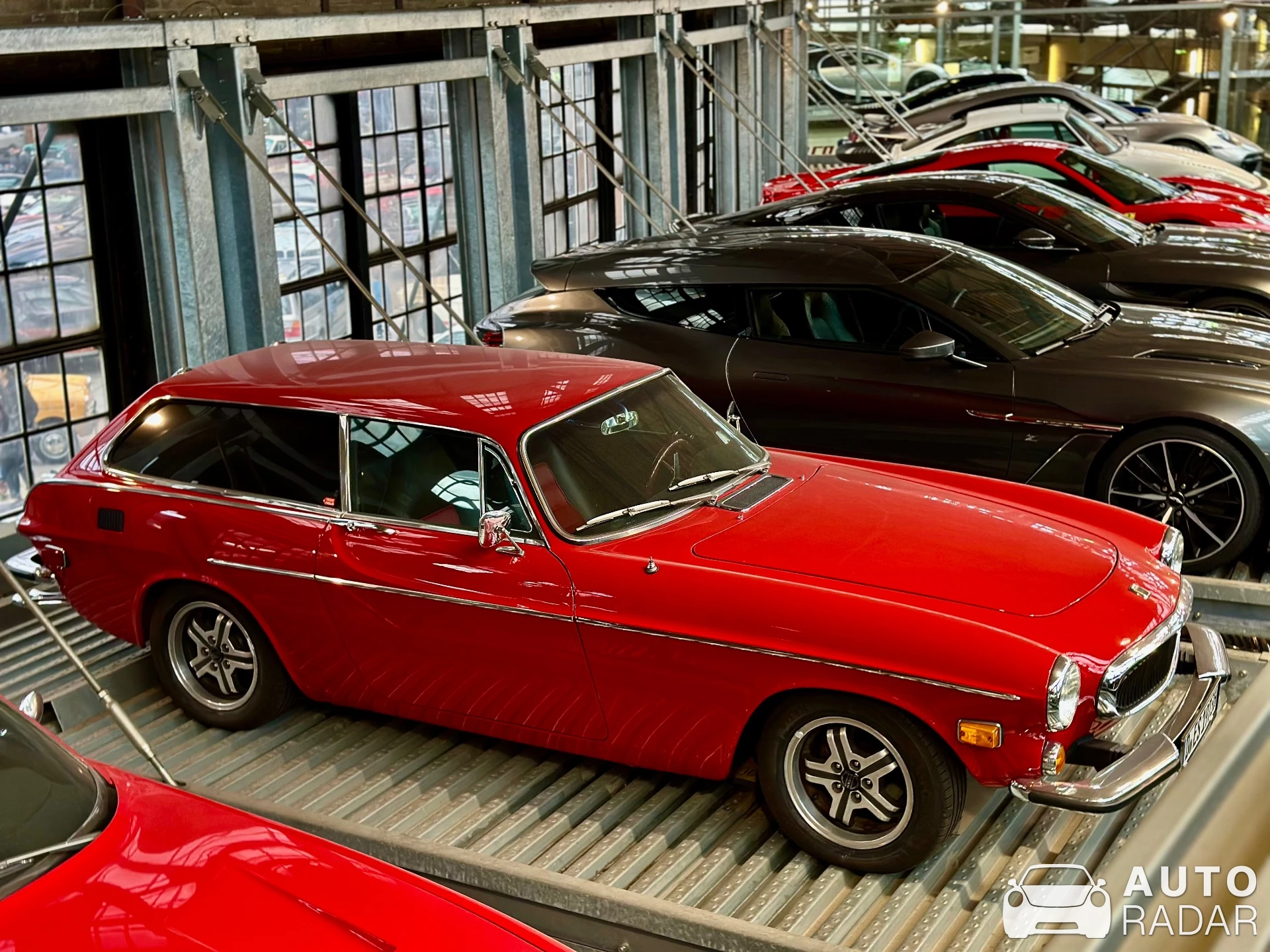 Volvo P1800 ES spotted in Düsseldorf