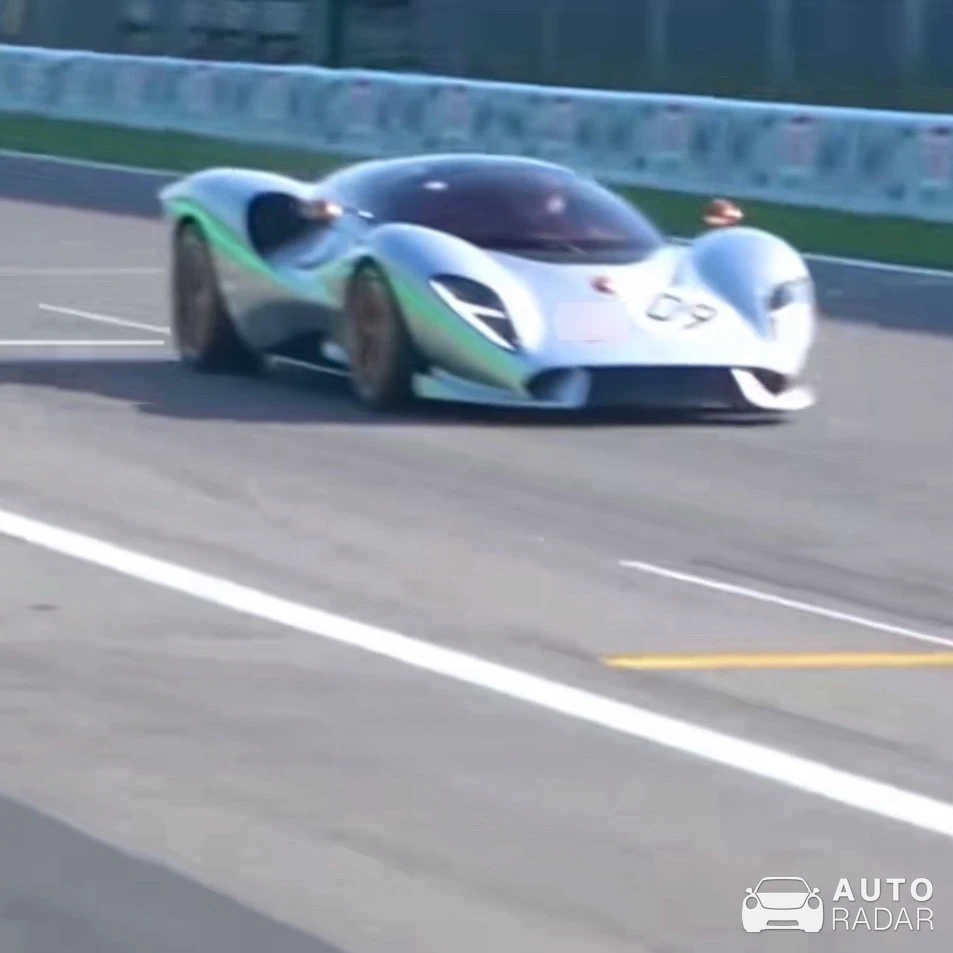 De Tomaso P72 spotted in San Jose