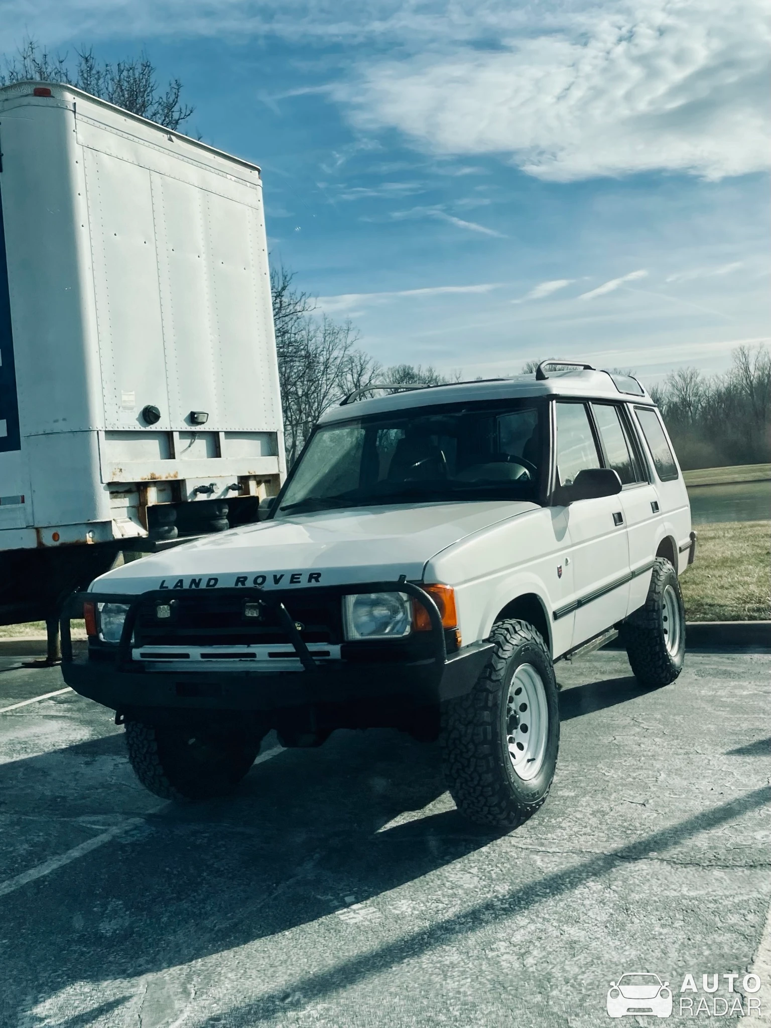 Land Rover Discovery 5 2017 spotted