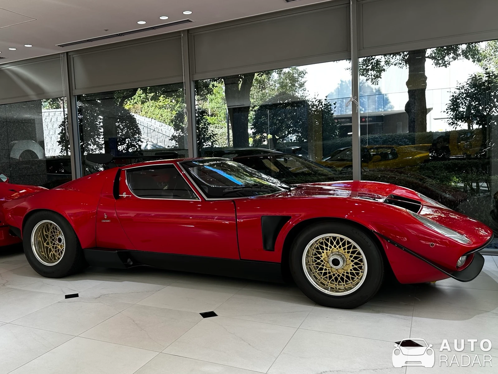 Lamborghini Miura SVR spotted in Chiyoda City
