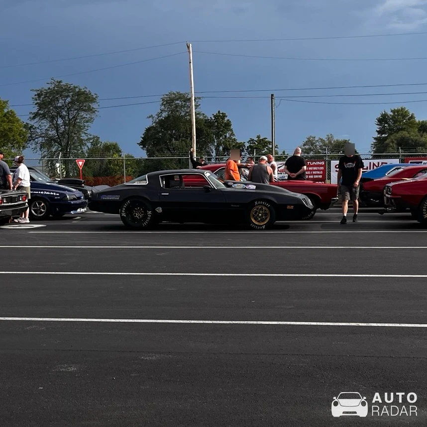 Pontiac Firebird spotted in Avon