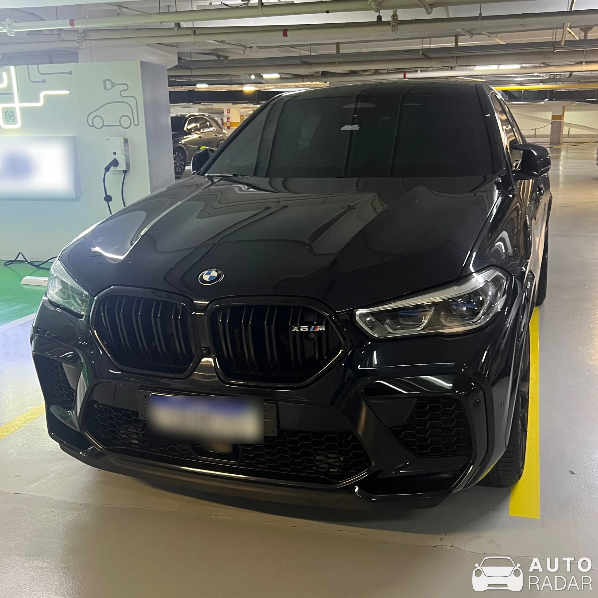 BMW X6 M F96 spotted in Barra da Tijuca, Brazil