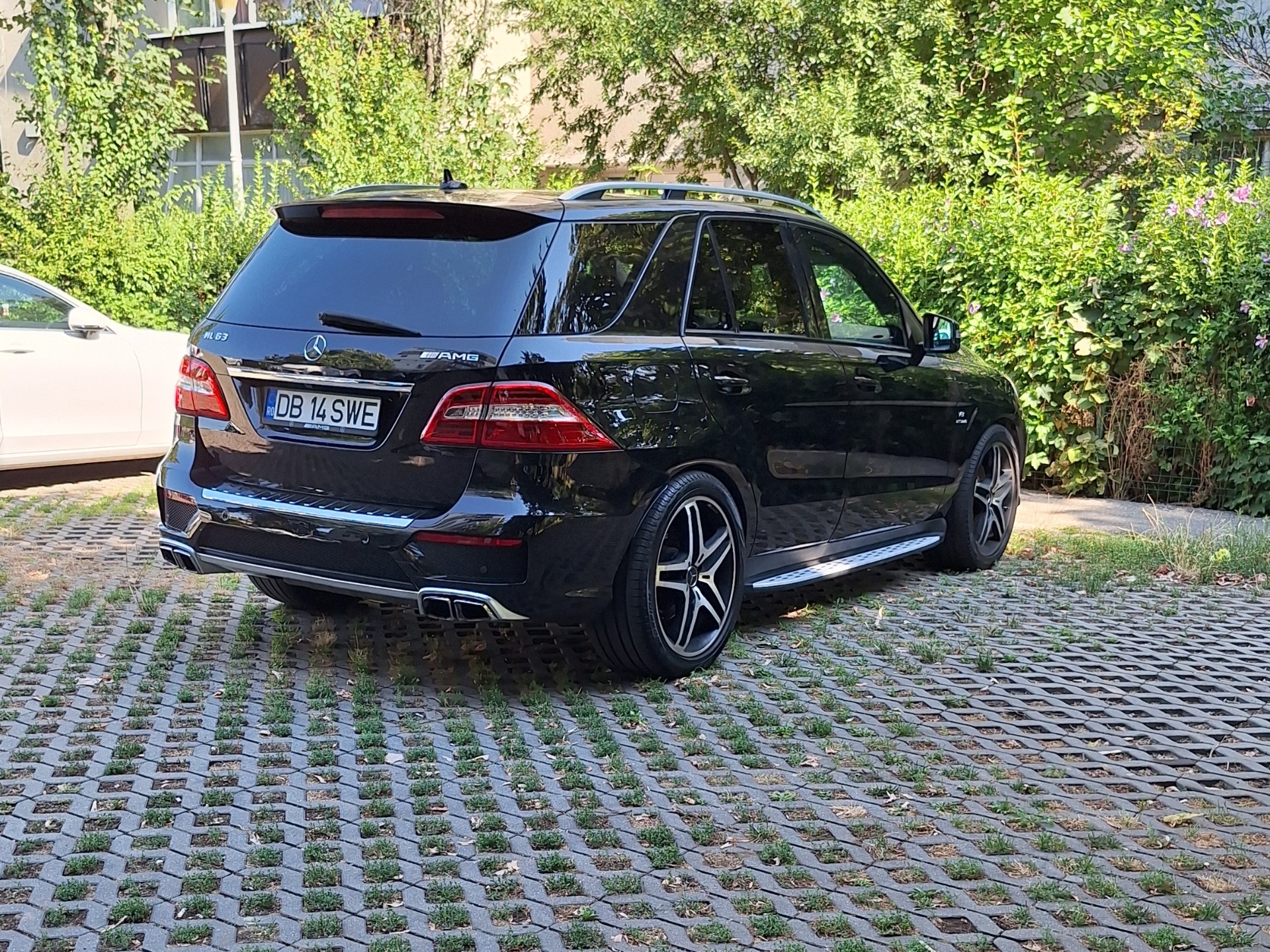 Mercedes-Benz ML 63 AMG W166