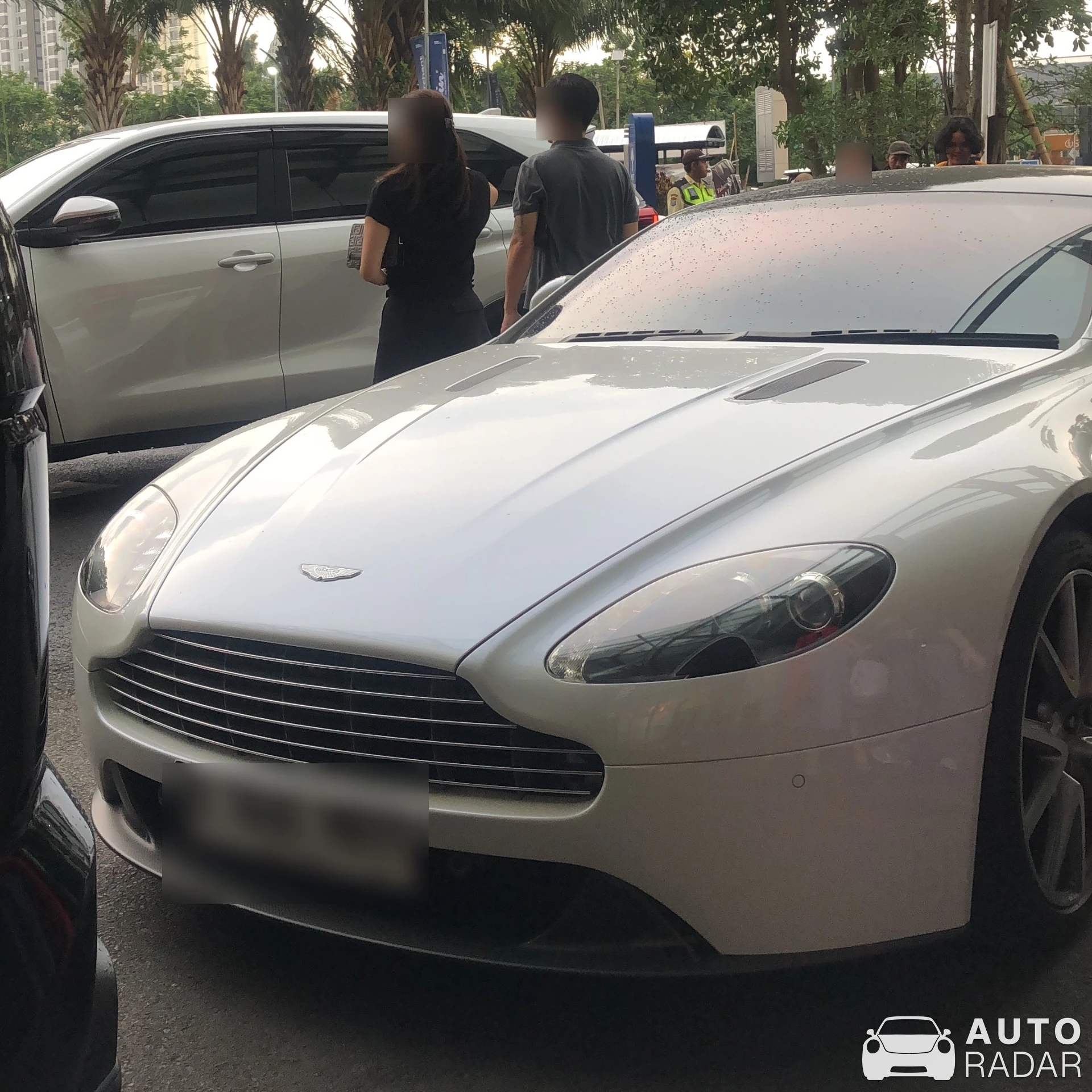 Aston Martin V8 Vantage S spotted in Surabaya, Indonesia