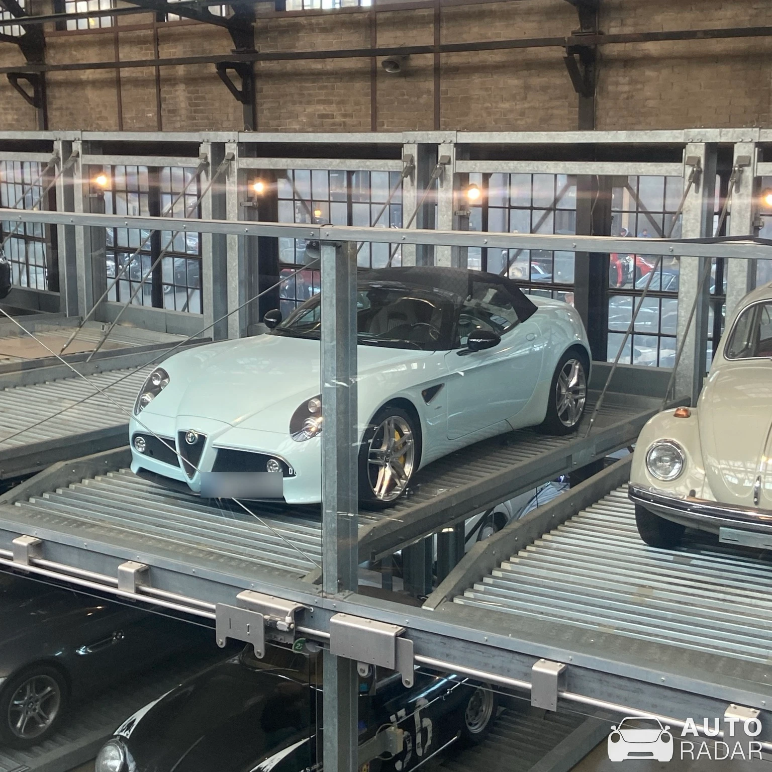 Alfa Romeo 8C Spider spotted in Düsseldorf, Deutschland